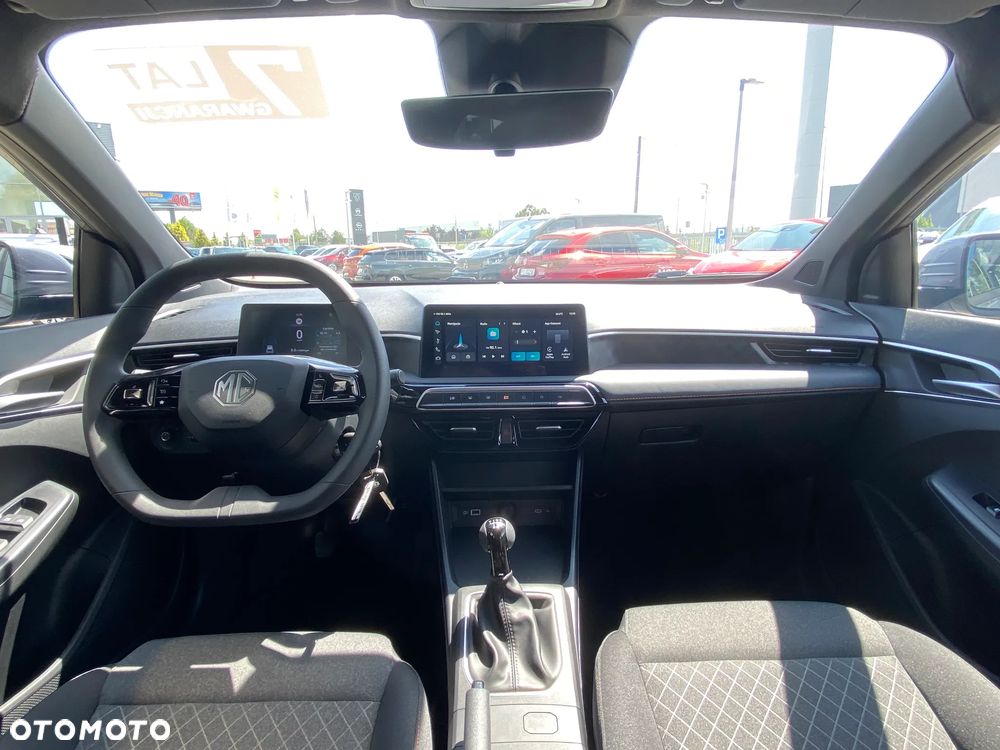 MG MG3 1.5 Standard - 12