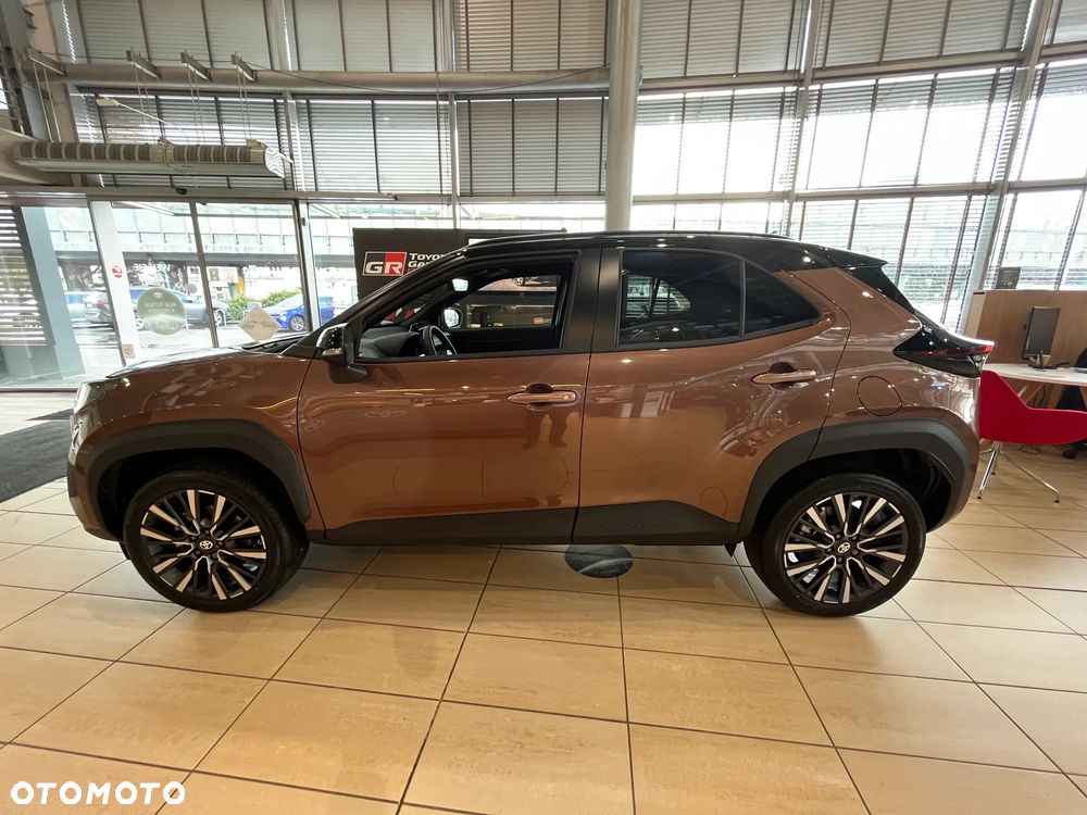 Toyota Yaris Cross Hybrid 1.5 Executive - 4