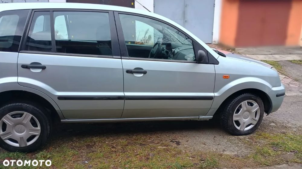 Ford Fusion 1.4 Ambiente - 2