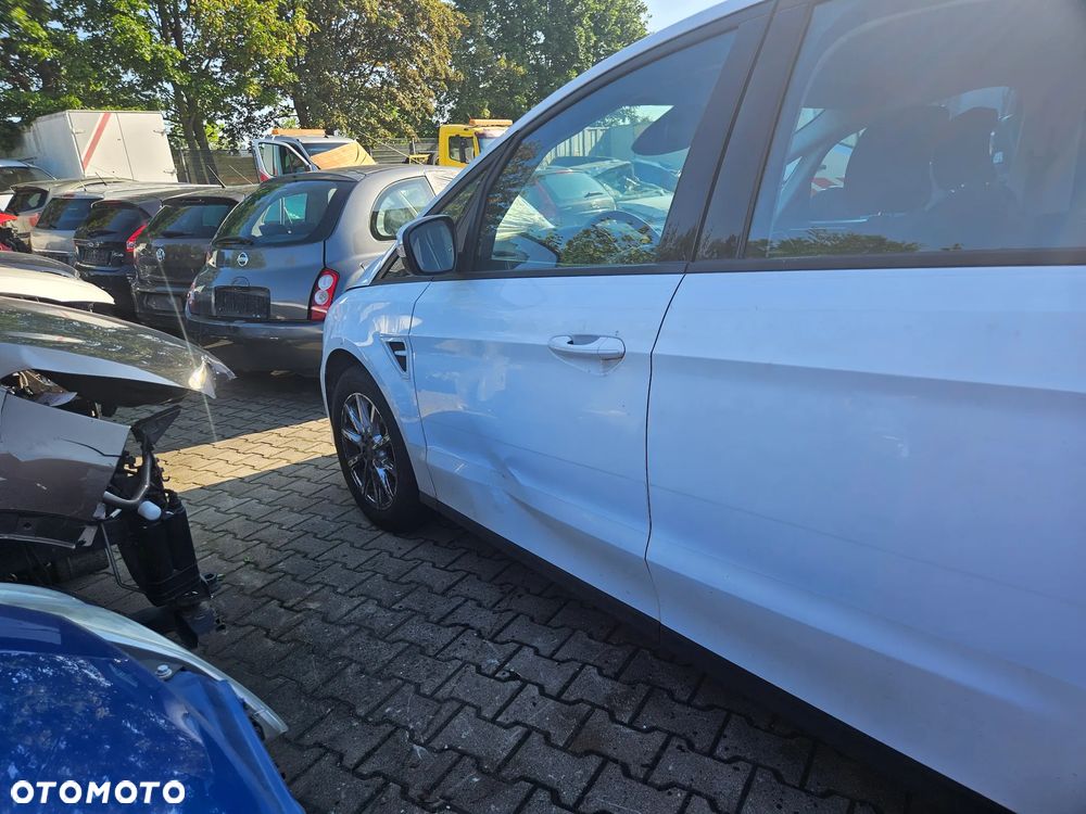 Ford S-Max - 7