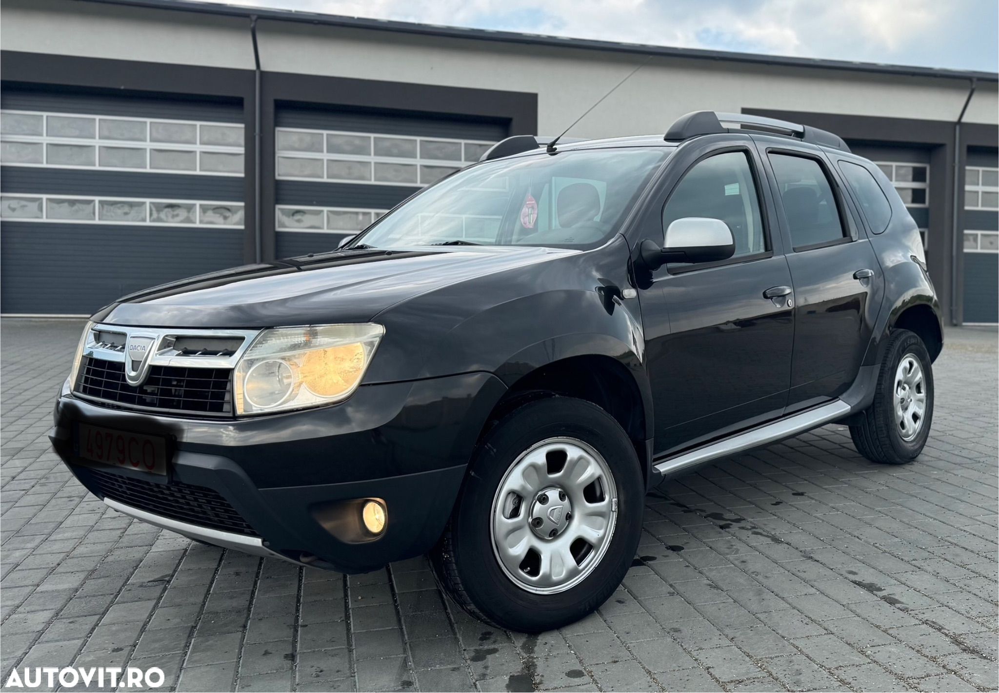 Dacia Duster 1.5 dCi 4x2 Laureate - 1