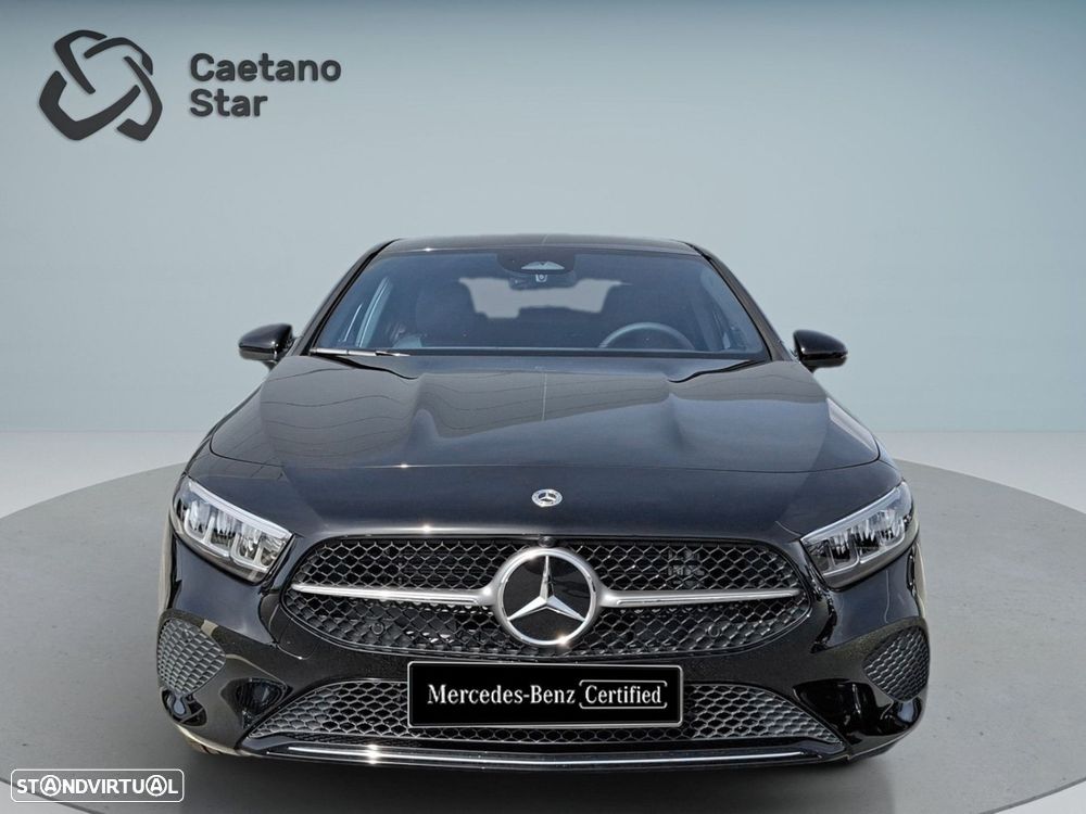 Mercedes-Benz a-250-limousine - 2