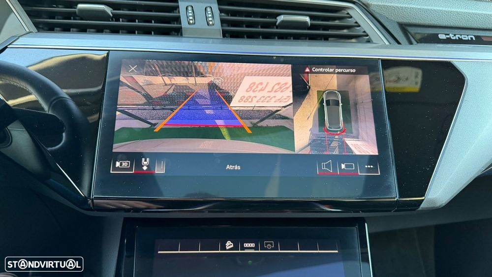 Audi e-tron 55 quattro S line - 36