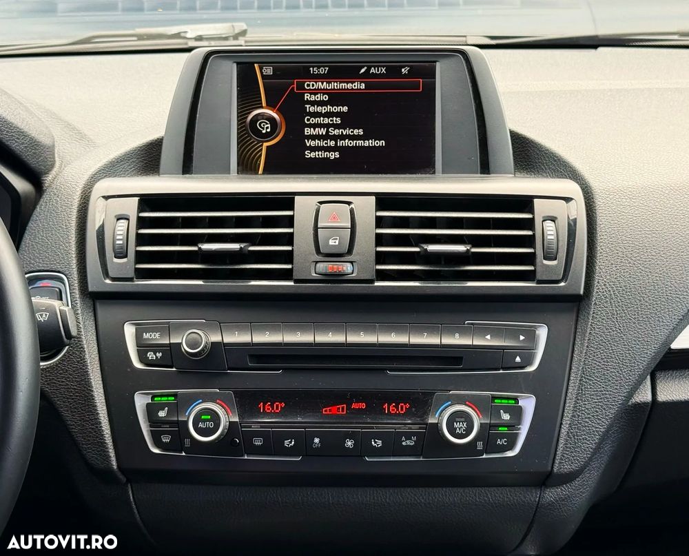 BMW Seria 1 120d Sport Line - 9