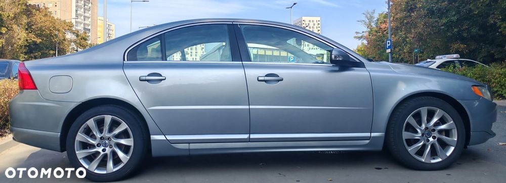 Volvo S80 - 2