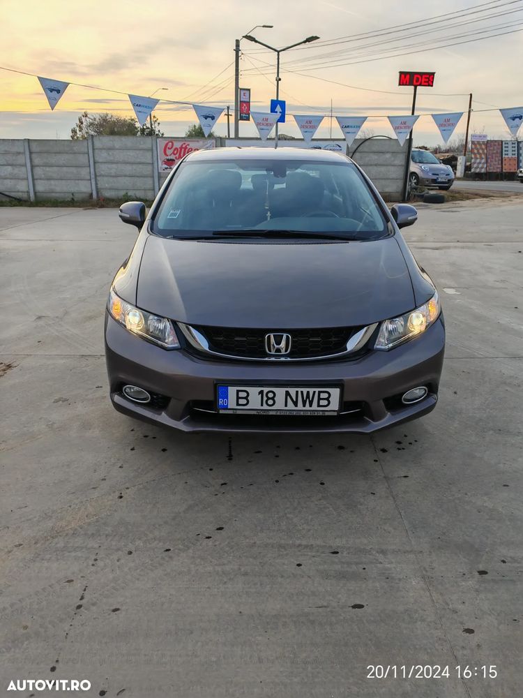 Honda Civic 1.8 MT ES - 5