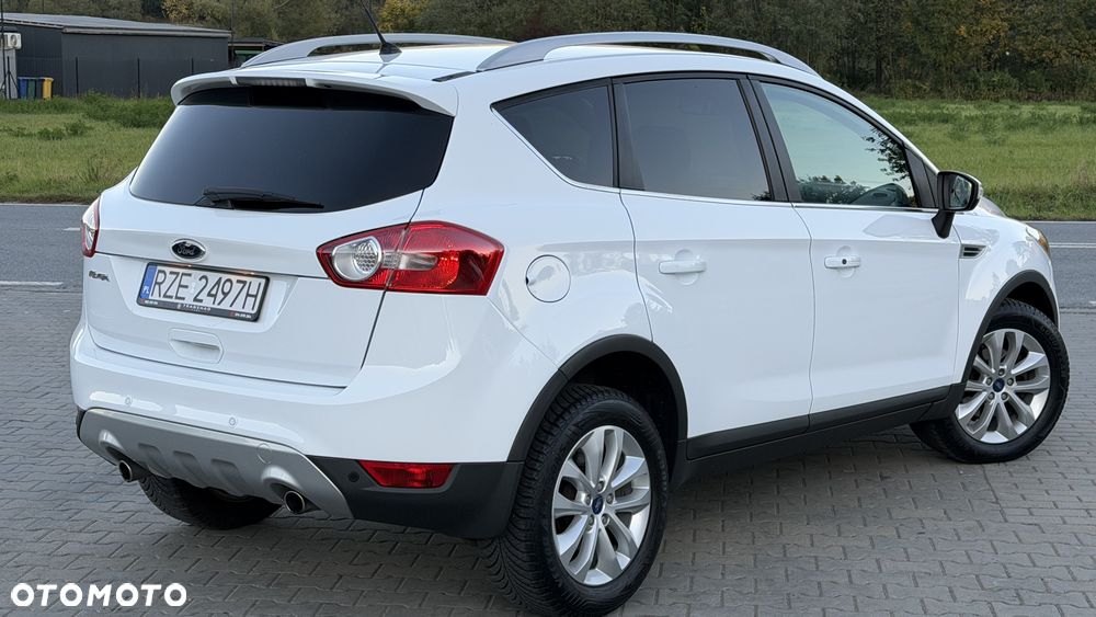 Ford Kuga 2.0 TDCi 4x4 Titanium - 14