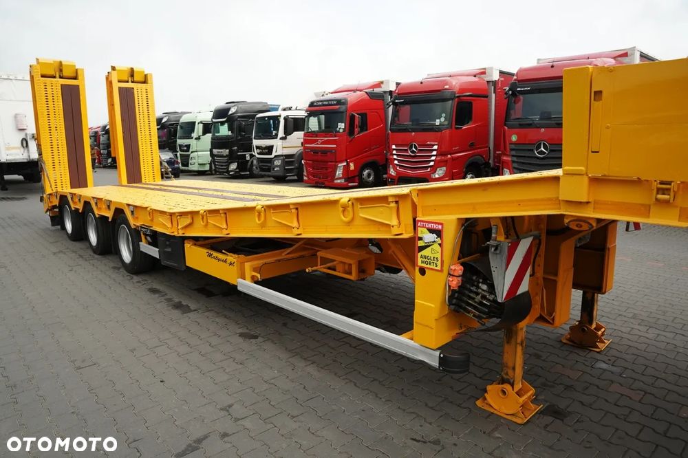 Louault / NACZEPA LAWETA  13,6 M / NISKOPODWOZIE / PODEST HYDRAULICZNY / NAJAZDY HYDRAULICZNE / OŚ SKRĘTNA / WYCIĄGARKA  / POSZERZANA - 7