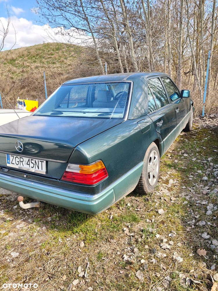 Mercedes-Benz W124 (1984-1993) - 4