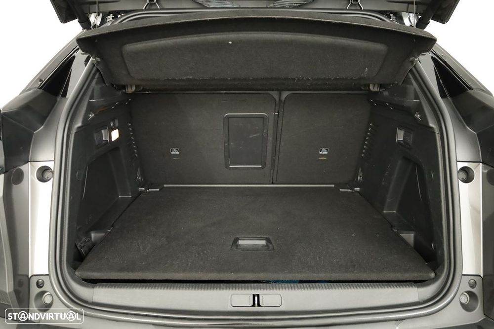 Peugeot 3008 1.2 PureTech GT EAT8 - 24