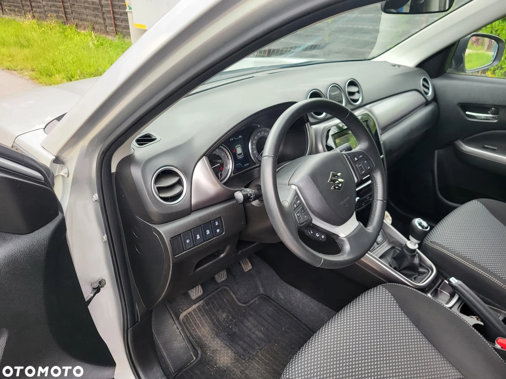Suzuki Vitara 1.4 Boosterjet SHVS Premium 2WD - 6
