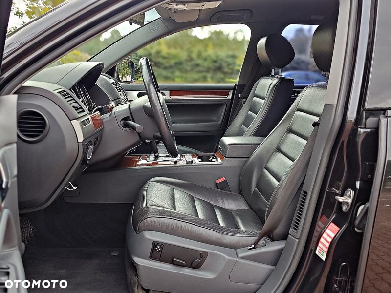 Volkswagen Touareg 3.2 V6 Automatik - 8