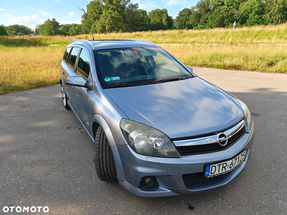 Opel Astra 2007 photo 2