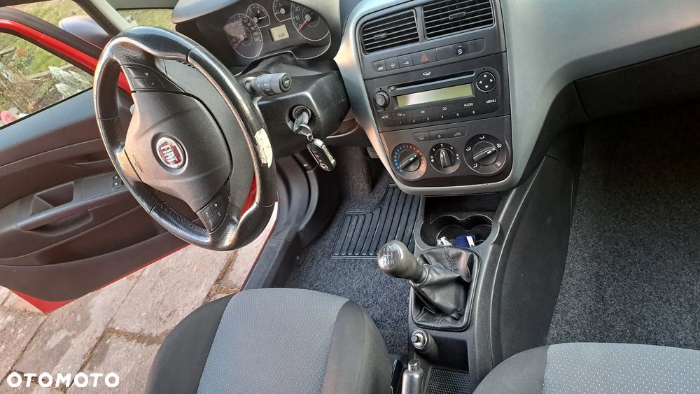 Fiat Punto - 13