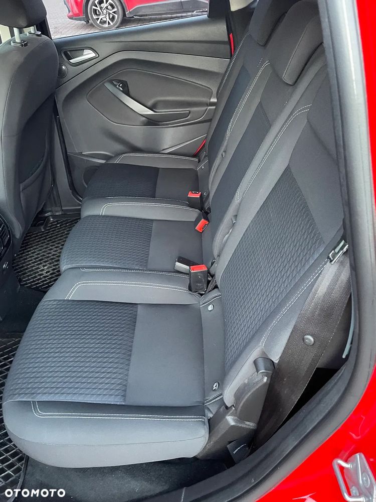 Ford C-MAX - 17