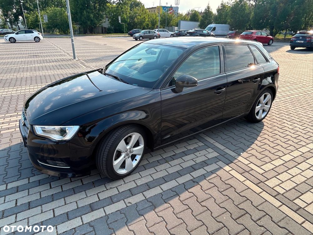 Audi A3 Sportback - 19