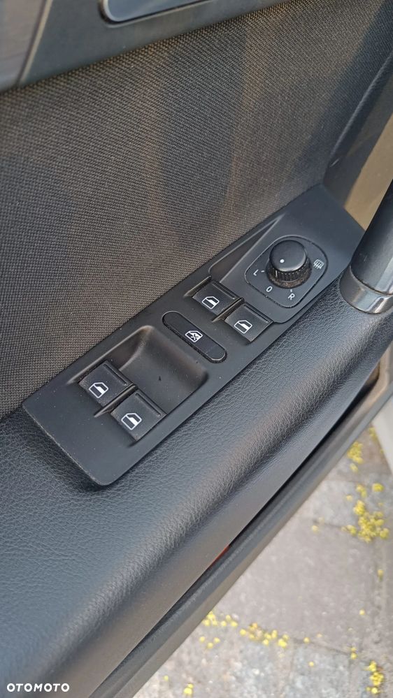 Volkswagen Passat 2.0 TDI Comfortline DSG - 15