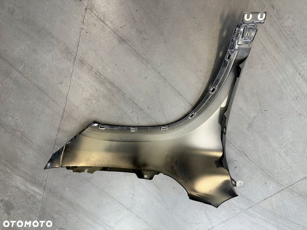 MERCEDES-BEZN BŁOTNIK LEWY PRZÓD GLA H247 247 A2478811200 - 9
