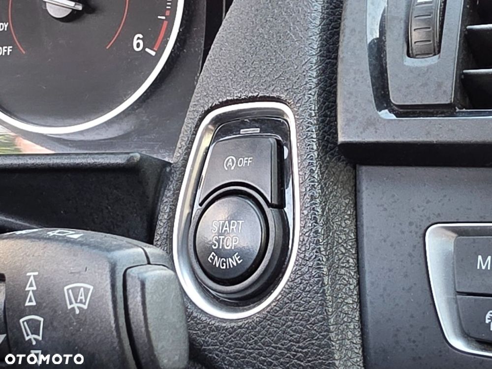 BMW Seria 1 - 18