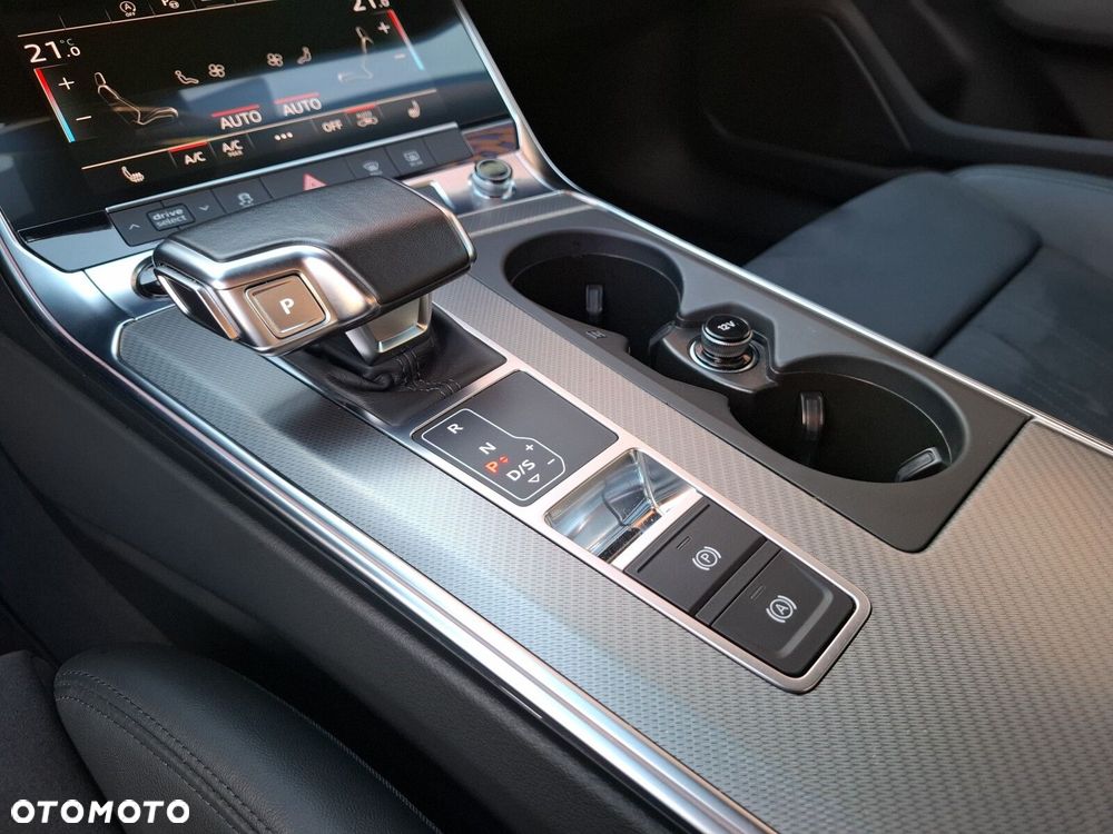 Audi A6 Avant - 28