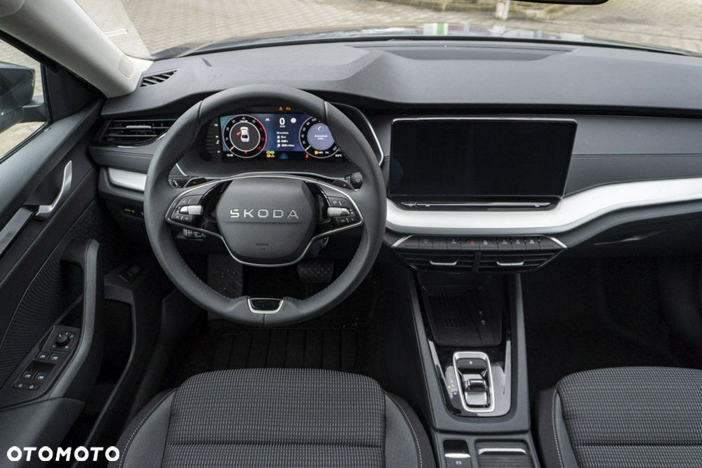 Skoda Octavia 2.0 TDI Edition 130 Selection DSG - 20