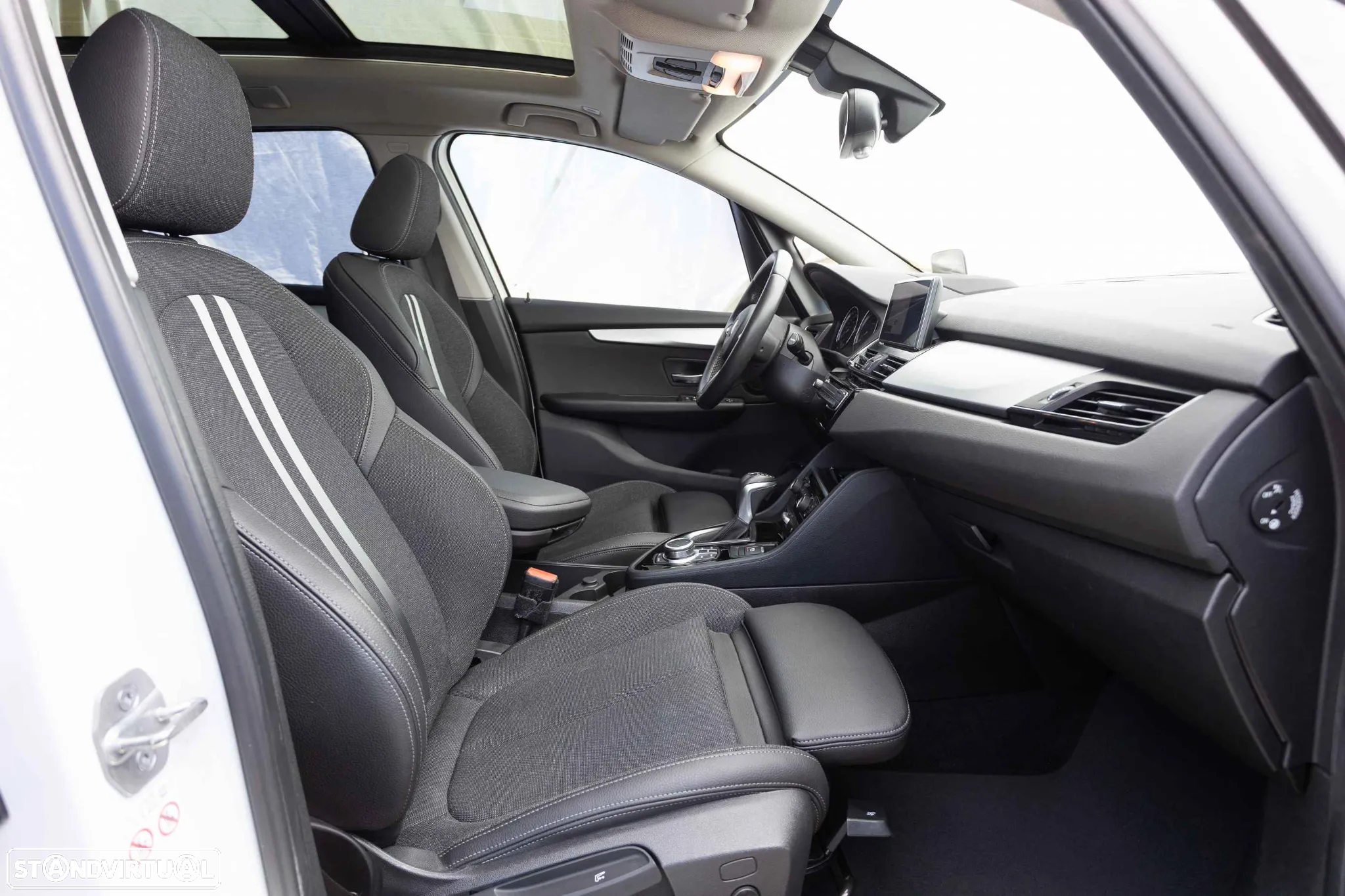 BMW 225xe Active Tourer Advantage - 36