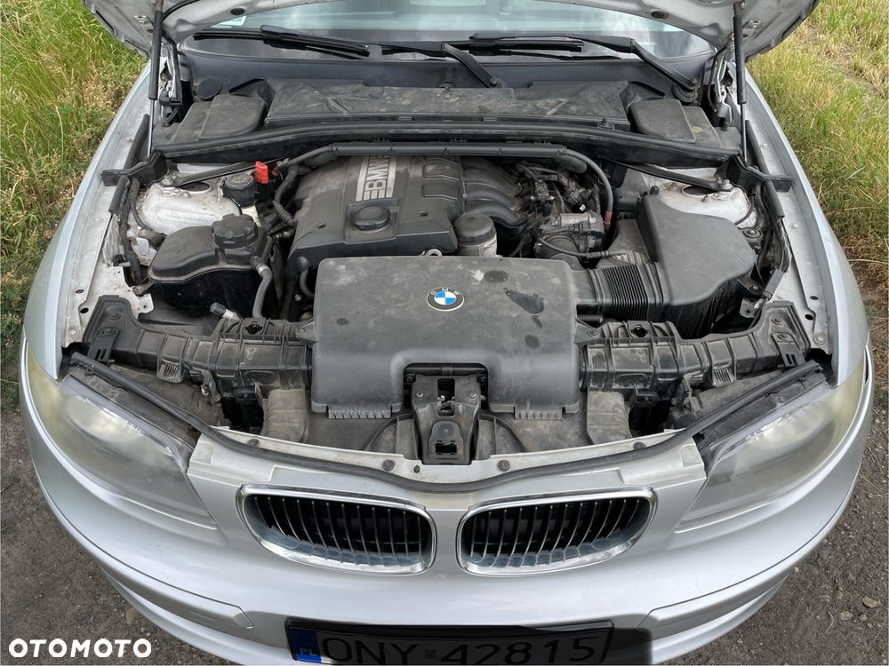 BMW Seria 1 116i - 8