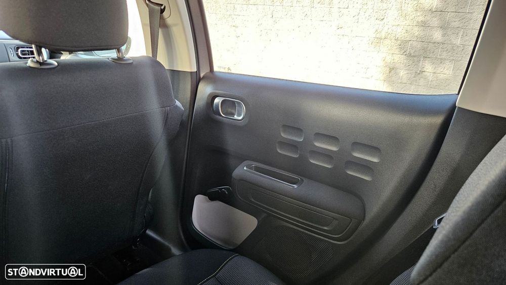 Citroën C3 1.2 PureTech C-Series - 18