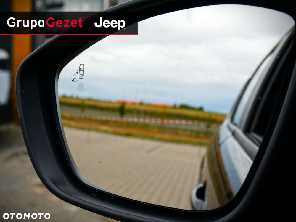 Jeep Avenger - 11