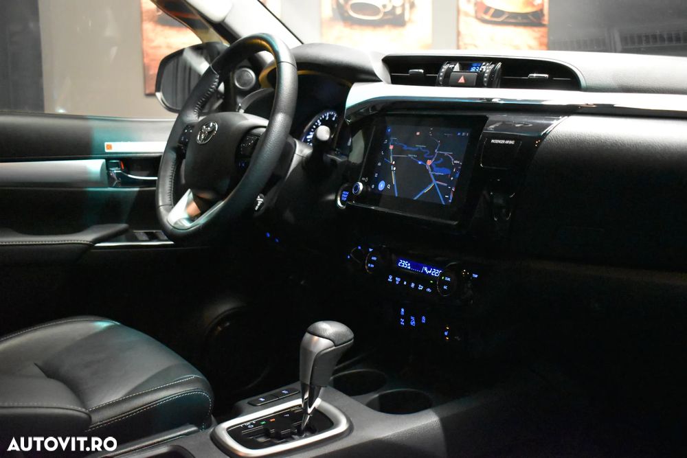 Toyota Hilux 2.4D 150CP 4x4 Double Cab AT Executive - 10