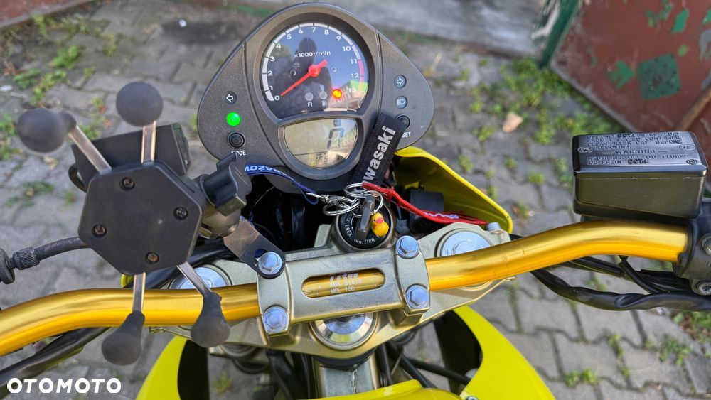 Kawasaki ER - 17