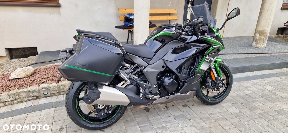 Kawasaki Ninja 1000 SX - 4