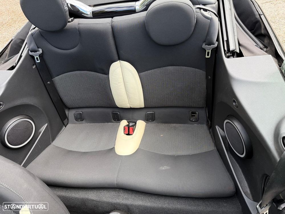 MINI Cabrio Cooper - 19