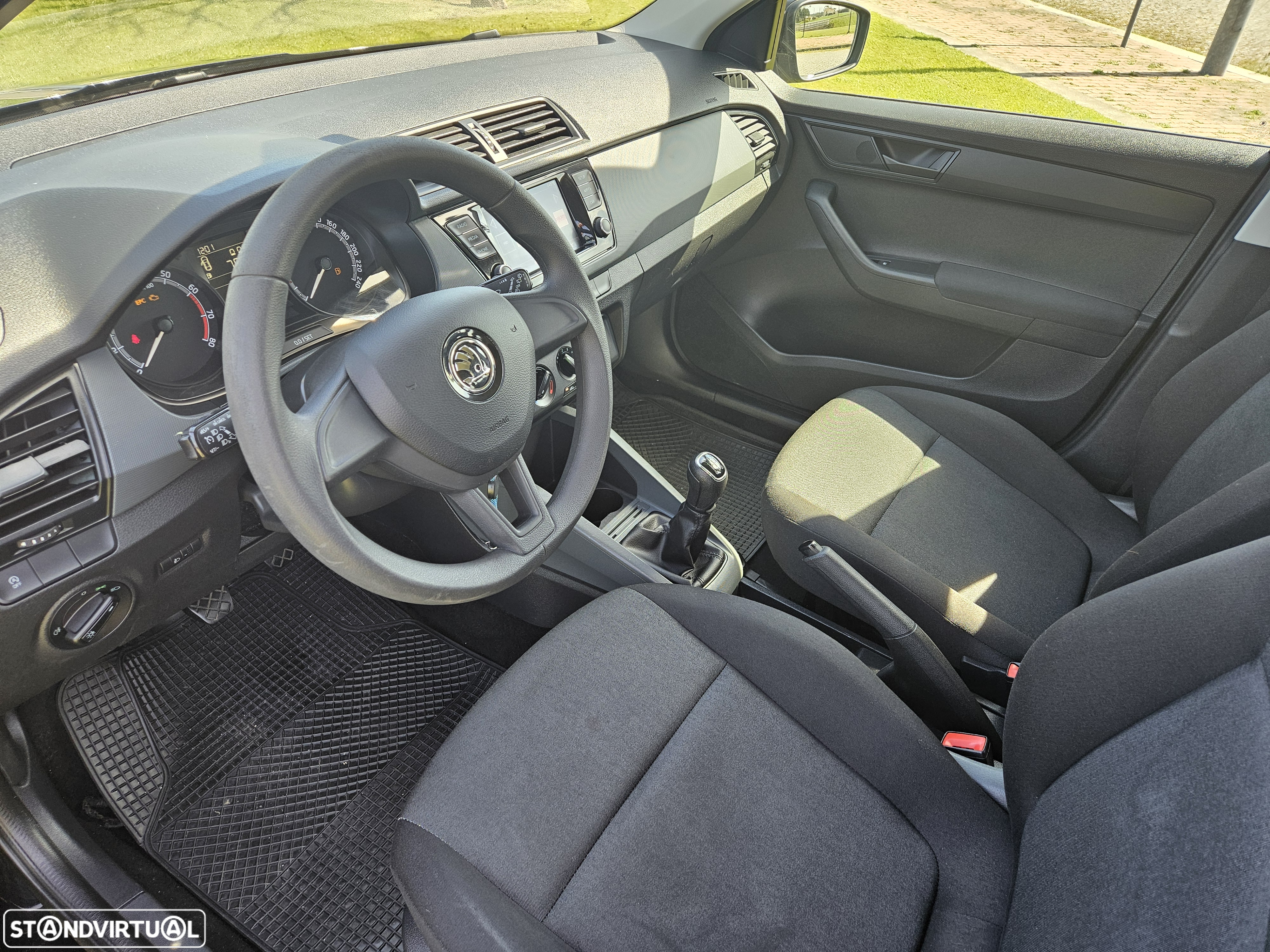 Skoda Fabia Break 1.0 MPI Ambition - 9