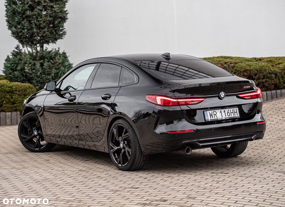 BMW Seria 2 218i - 10