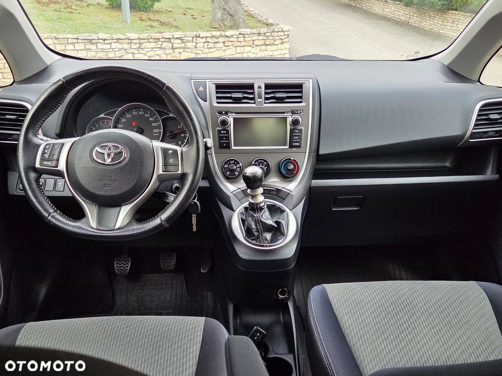 Toyota Verso S 1.33 VVT-i Life - 21