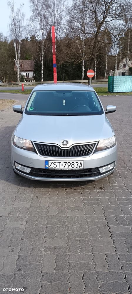 Skoda RAPID 1.6 TDI DPF Ambition Max - 2