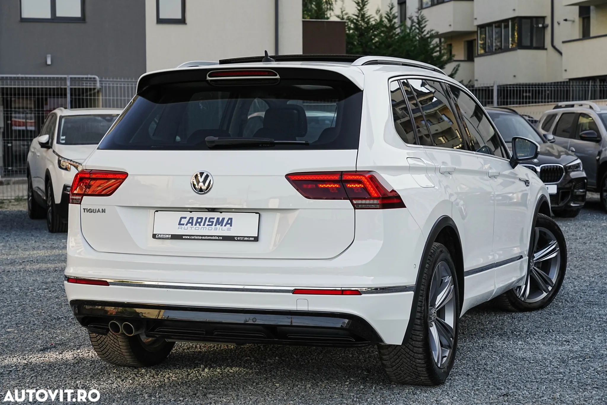 Volkswagen Tiguan 2.0 TDI SCR DSG R-Line - 2