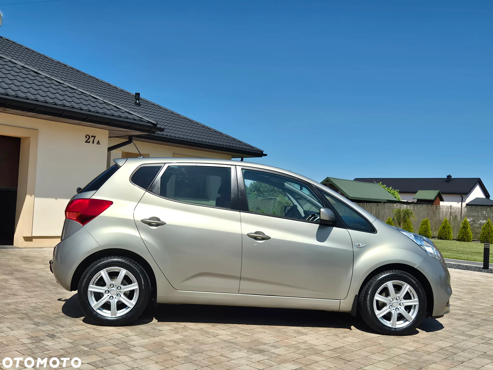 Kia Venga 1.4 CRDi 90 ISG Vision - 12