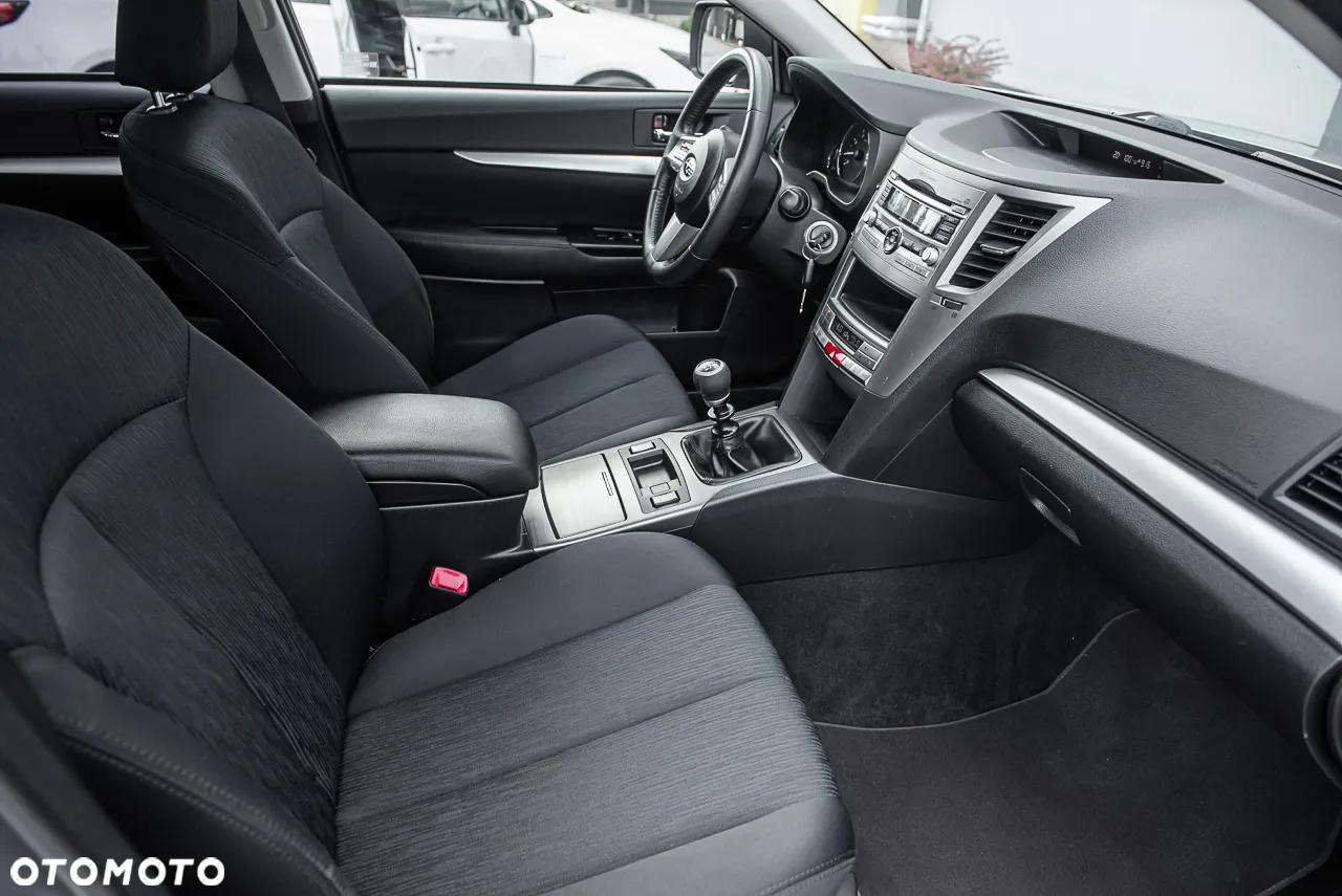 Subaru Legacy Kombi 2.0i Comfort - 29
