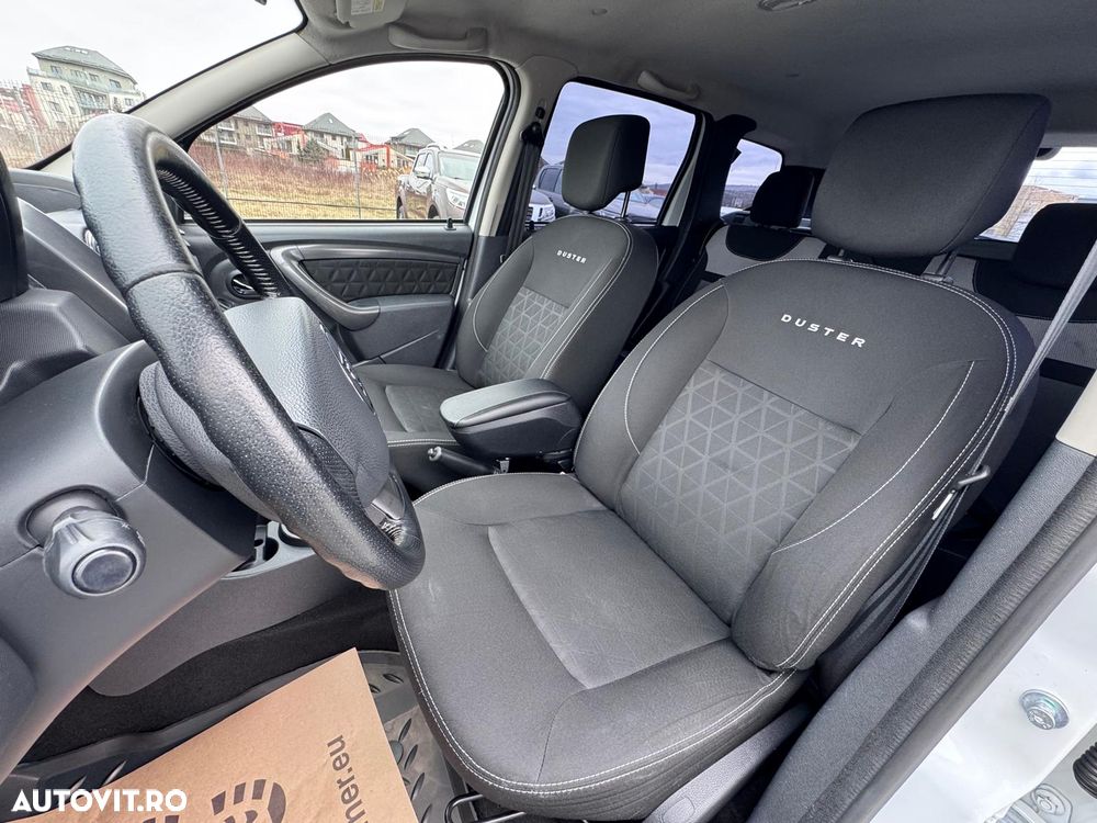 Dacia Duster 1.6 4x4 Laureate - 18