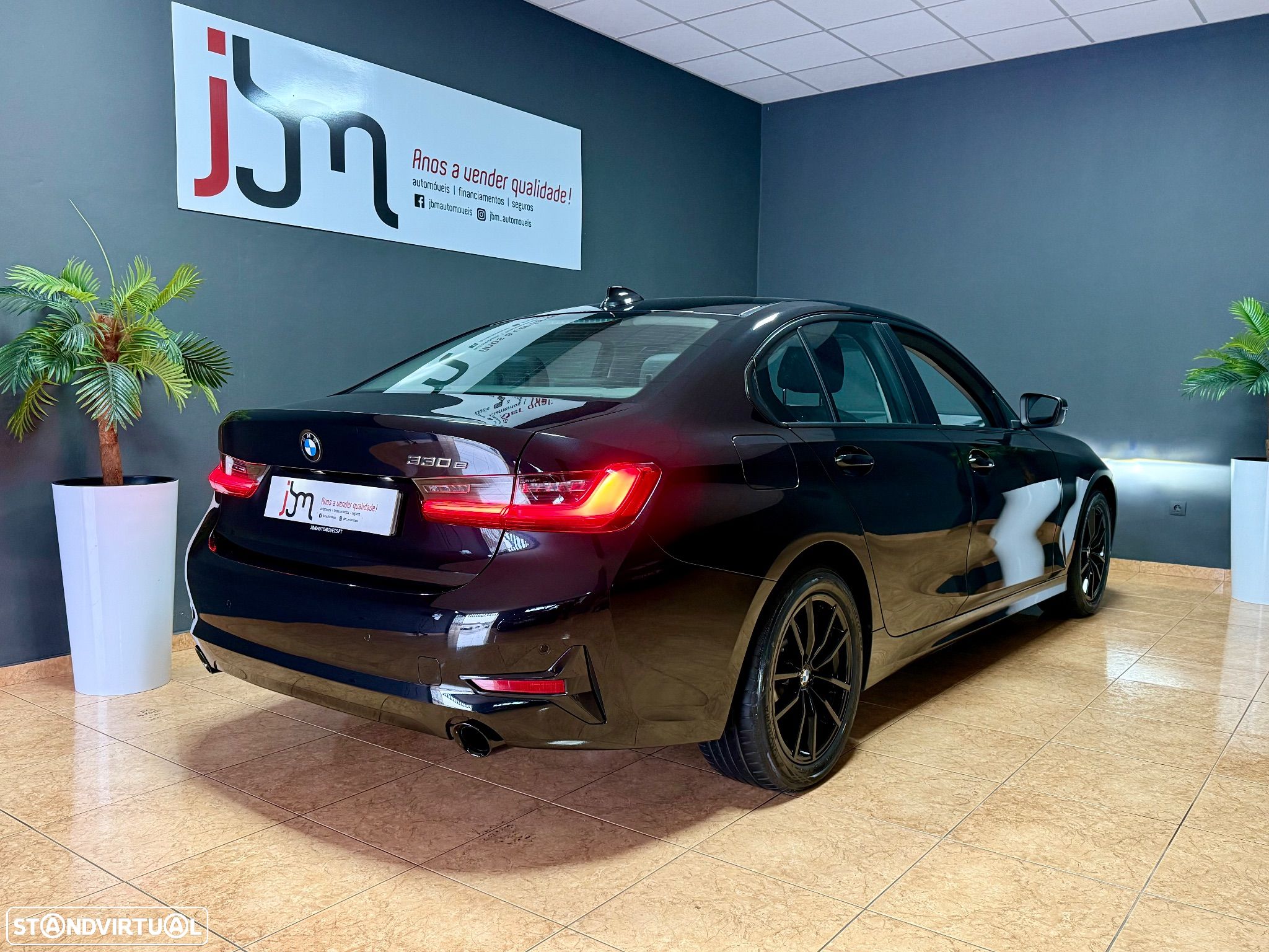 BMW 330 e Corporate Edition Auto - 1