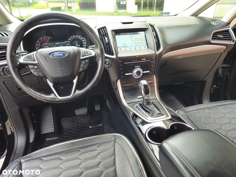 Ford S-Max 2.0 TDCi 4WD Vignale PowerShift - 28