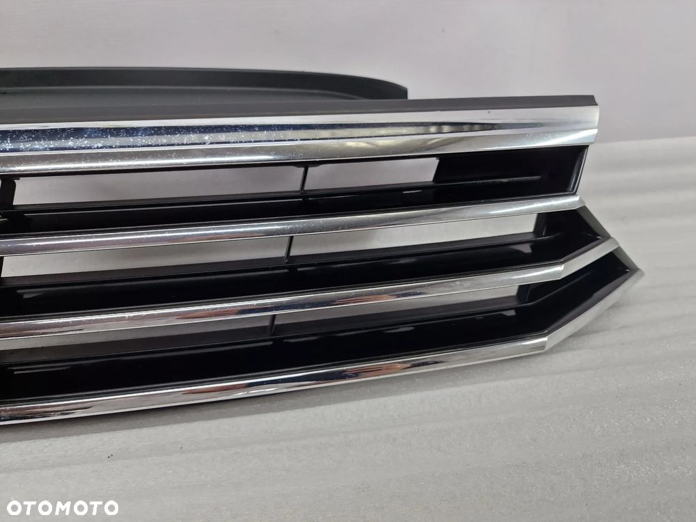 VW PASSAT B8 14- 3G0 ATRAPA / GRILL PRZEDNI PRZÓD , NR 3G0853653 , NR AUKCJI GR186 - 9