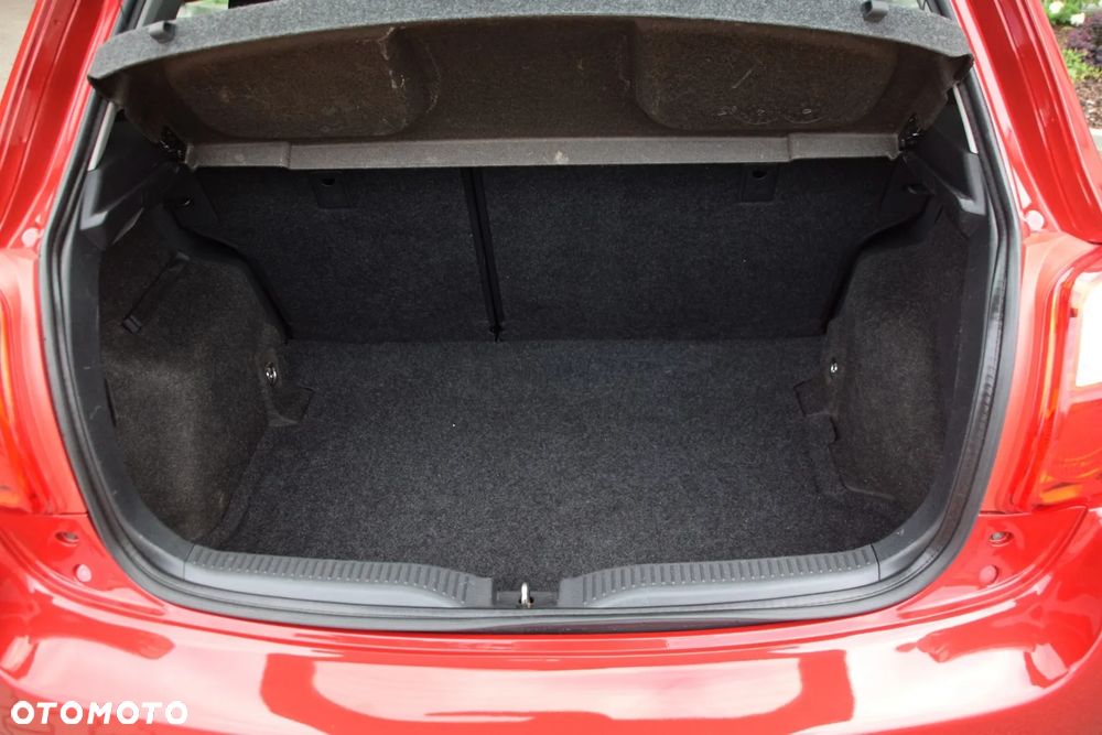 Toyota Auris 1.6 Premium MS - 14