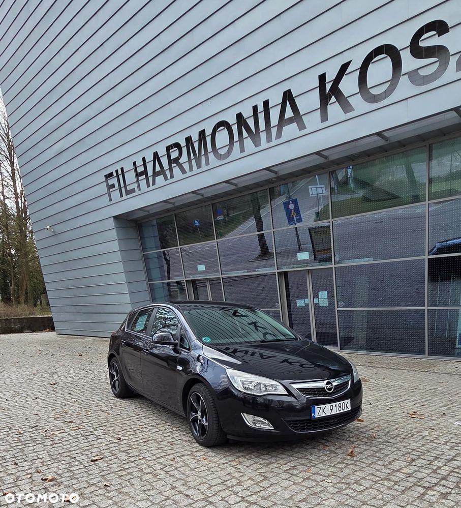 Opel Astra 1.4 Turbo - 2
