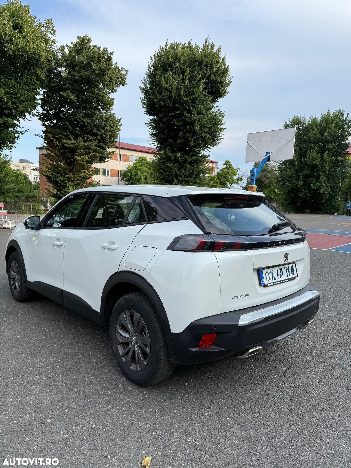 Peugeot 2008 1.2 L PureTech STT Active - 6