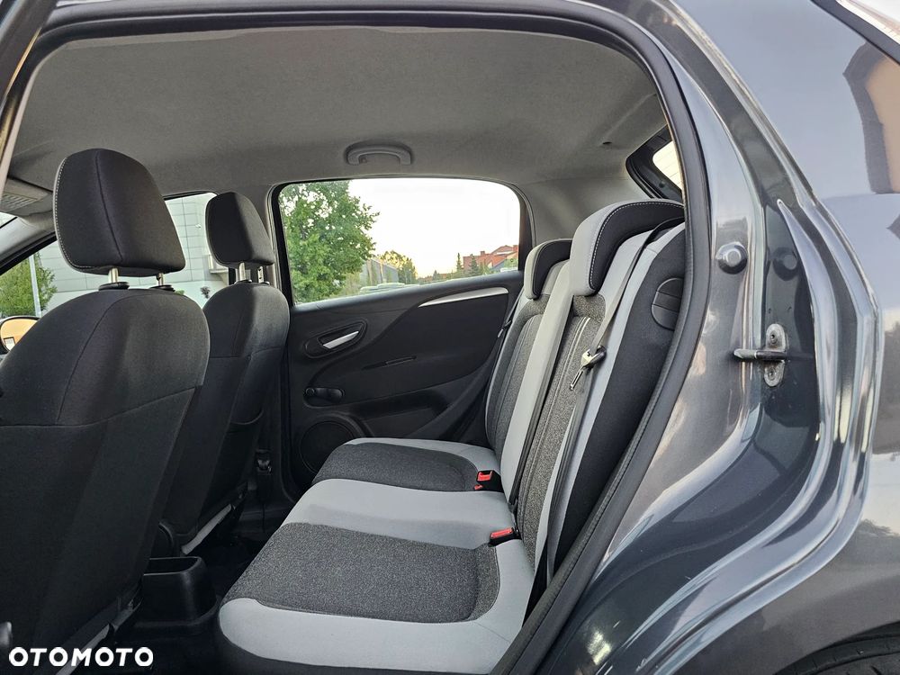 Fiat Punto 2012 ver-1-4-easy-s-s - 15