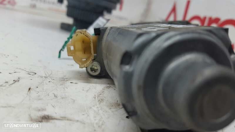 MOTOR ELEVADOR TRASEIRO ESQUERDO HYUNDAI I30 CLASSIC - 2