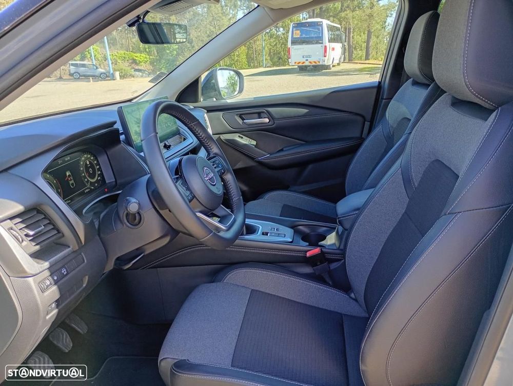 Nissan Qashqai 1.3 DIG-T N-Connecta LED - 12